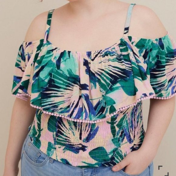 NWT Torrid Gauze Cold Shoulder Top Size 3X - Picture 1 of 2